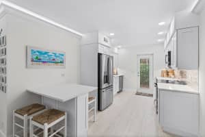 807 NE 1st Street NE 5w, Delray Beach, FL 33483 Sold 01/23/25