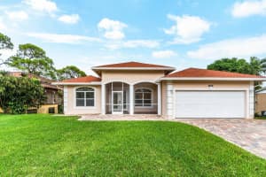 6678 Westview Drive, Lantana, FL 33462 Sold 01/28/25