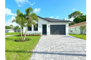 6804 3rd Street, Jupiter, FL 33458 Sold 04/14/25