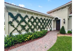 12411 Aviles Circle, Palm Beach Gardens, FL 33418 Sold 04/01/25