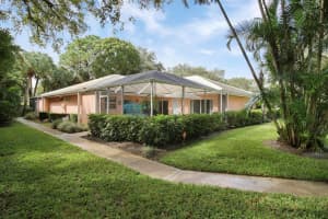 102 Sun Terrace Court, Palm Beach Gardens, FL 33403 Sold 01/31/25