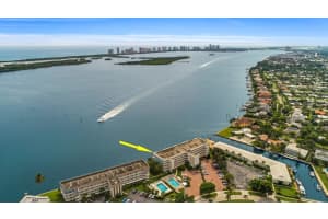 60 Yacht Club Drive 303, North Palm Beach, FL 33408 Sold 04/24/25