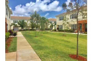 720 SW 2nd Terrace, Pompano Beach, FL 33060 Sold 11/25/24