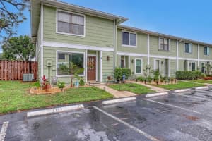 796 Hill Drive H, West Palm Beach, FL 33415 Sold 12/16/24