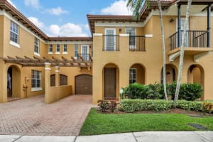 6986 Julia Gardens Drive, Coconut Creek, FL 33073 Sold 02/06/25