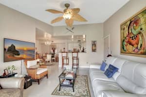 157 Yacht Club Way 202, Hypoluxo, FL 33462 - MLS#R11031414