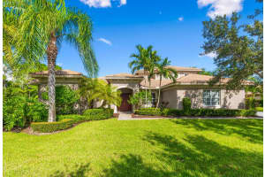 311 SE Paysage Trail, Stuart, FL 34997 Sold 11/22/24