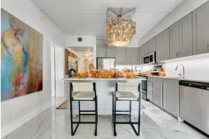 250 W Hidden Valley Boulevard 3, Boca Raton, FL 33487 - MLS#R11031495