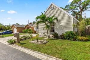 6027 Bania Wood Circle, Lake Worth, FL 33462 Sold 12/13/24
