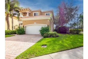 4020 Key Lime Boulevard, Boynton Beach, FL 33436 Sold 01/08/25