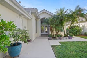 4974 SE Inkwood Way, Hobe Sound, FL 33455 Sold 01/31/25