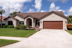 6627 Lake Island Drive, Lake Worth, FL 33467 Sold 12/18/24