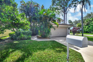 7651 Kings Ride, Boynton Beach, FL 33436 Sold 02/26/25