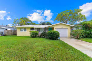 446 SW 2nd Avenue, Boynton Beach, FL 33435 Sold 10/28/24