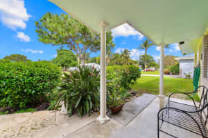 446 SW 2nd Avenue, Boynton Beach, FL 33435 Sold 10/28/24