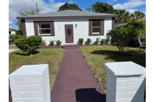 160 W 23rd Street, Riviera Beach, FL 33404 Sold 12/19/24