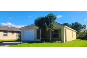411 15th Place SW, Vero Beach, FL 32962 Sold 01/16/25