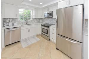 1700 S Ocean Boulevard 13, Delray Beach, FL 33483 - MLS#R11031628