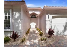 MLS# R11031668, Boynton Beach, Florida 33437