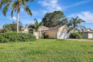 1811 SE Carvalho Street, Port Saint Lucie, FL 34983 Sold 03/19/25