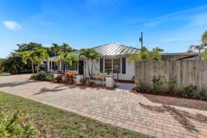 630 Curlew Road, Delray Beach, FL 33444 Sold 03/14/25