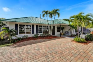 630 Curlew Road, Delray Beach, FL 33444 Sold 03/14/25