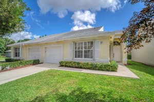 477 SE 20th Drive, Homestead, FL 33033 Sold 01/13/25