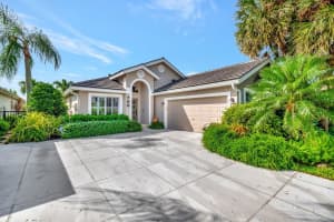 700 Clearbrook Park Circle, Delray Beach, FL 33445 Sold 12/19/24