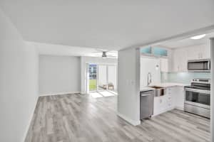 118 Castlewood Drive 120, North Palm Beach, FL 33408 Sold 04/25/25