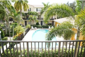 151 Greenwich Circle, Jupiter, FL 33458 Sold 02/28/25