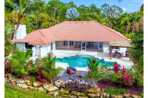 1215 Stallion Drive, Loxahatchee, FL 33470 Sold 01/16/25