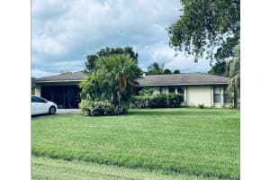 955 SE Brookedge Avenue, Port Saint Lucie, FL 34983 Sold 04/15/25
