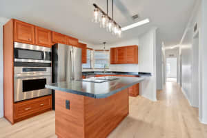 7744 SE Saratoga Drive, Hobe Sound, FL 33455 Sold 12/03/24