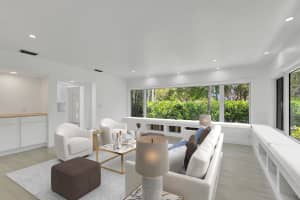 531 S Lakeside Drive, Lake Worth Beach, FL 33460 Sold 02/26/25