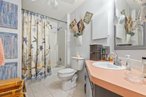 483 Tropical Isles Circle 19, Fort Pierce, FL 34982 - MLS#R11031873