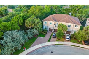 6304 SE Portofino Circle, Hobe Sound, FL 33455 Sold 12/09/24
