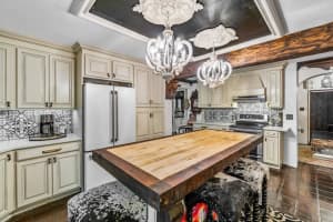 601 Forest Hill Boulevard, West Palm Beach, FL 33405 Sold 06/16/25