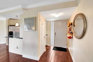 5700 Camino Del Sol 406, Boca Raton, FL 33433 Sold 12/20/24