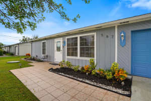 562 SW Violet Ave, Port St. Lucie, FL 34983, Sold 02/14/25