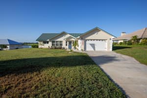13122 SW 144th Pkwy, Okeechobee, FL 34974, Sold 02/10/25