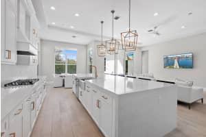 4206 N Mendel Lane, Palm Beach Gardens, FL 33418 Sold 07/10/25