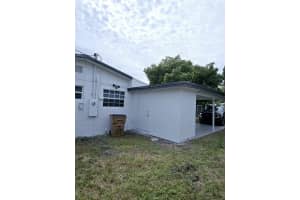 4100 NE 4th Ter, Deerfield Beach, FL 33064 Sold 12/11/24