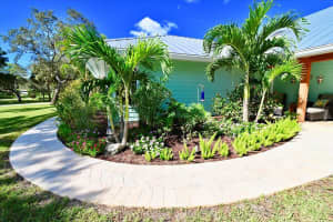 3915 SW Bimini Circle S, Palm City, FL 34990 Sold 12/05/24
