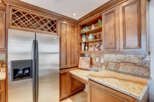 14 Royal Palm Way 6060, Boca Raton, FL 33432 Sold 06/20/25