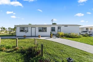 7180 SE Ridgeway Terrace, Hobe Sound, FL 33455 Sold 01/27/25