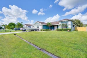 691 SW Mccracken Avenue S, Port Saint Lucie, FL 34953 Sold 12/13/24
