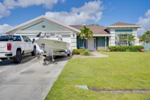 691 SW Mccracken Avenue S, Port Saint Lucie, FL 34953 Sold 12/13/24