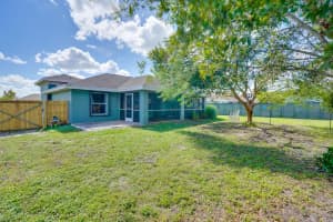 691 SW Mccracken Avenue S, Port Saint Lucie, FL 34953 Sold 12/13/24