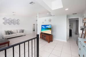 442 SW David Terrace, Port Saint Lucie, FL 34953 Sold 02/04/25