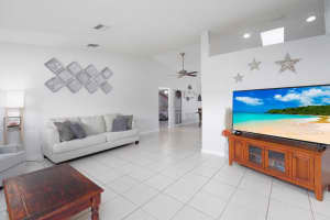442 SW David Terrace, Port Saint Lucie, FL 34953 Sold 02/04/25